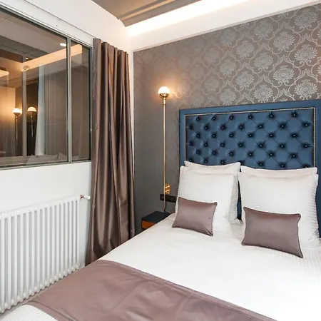 Pick A Flat's Champs Elysees - Rue Lincoln Paris
