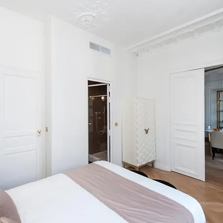 Apartment Pick A Flat's Champs Elysees - Rue Lincoln
