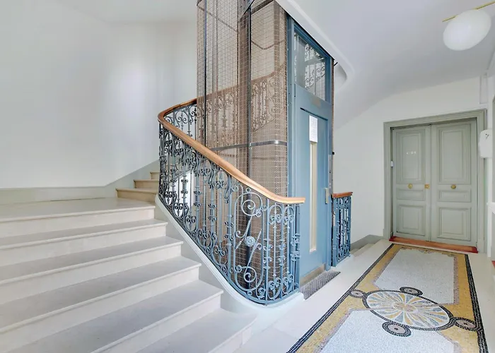 Pick A Flat's Champs Elysees - Rue Lincoln * باريس